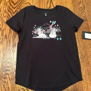 2 BNWT girls Under Armour Christmas/Holiday tee shirts.